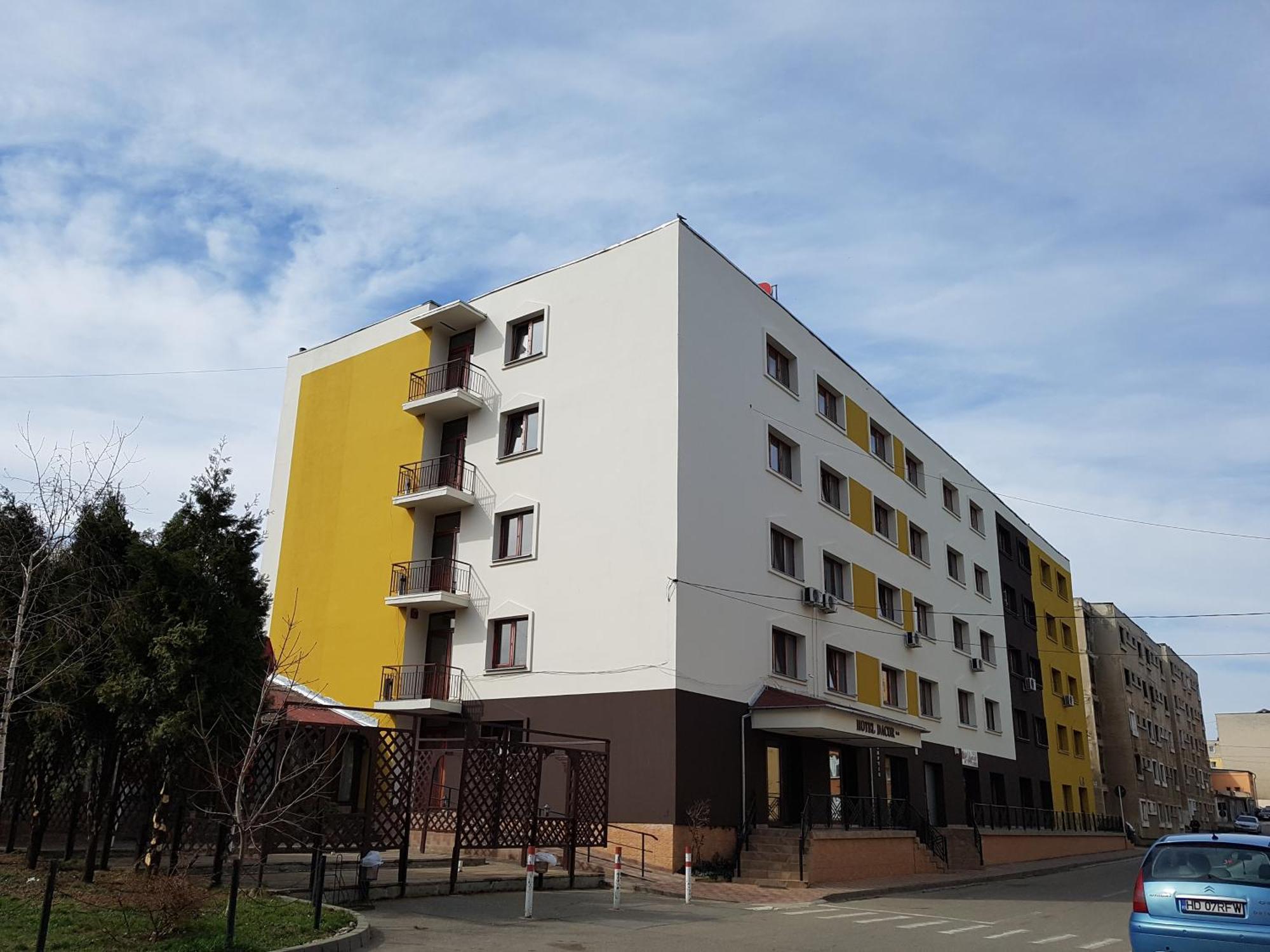 Hotel Dacor Ораштіє Екстер'єр фото